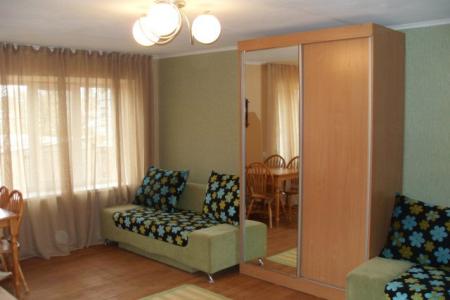 Отличная двух комнатная квартира