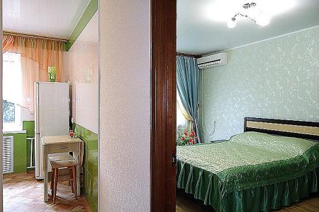 2-комнатная квартира класса ЛЮКС в лучшем р-не города.