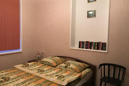 2-х комнатная квартира в самом центре с гаражом