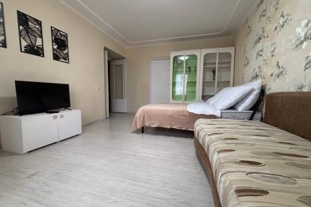 Вместительная 3-х комнатная квартира для 8 человек