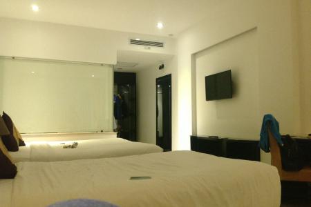 Сдам  квартиру  перепланировку в районе АБ