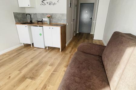 Студия возле Областной больницы и перинатального центра