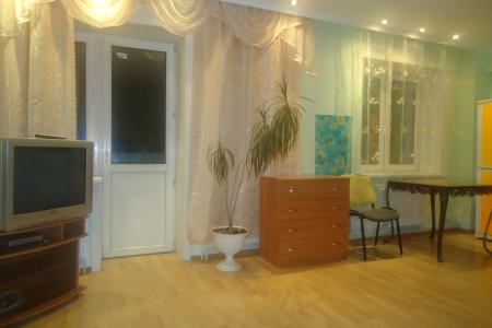 Однокомнатная квартира в центре города по ул.Смолина