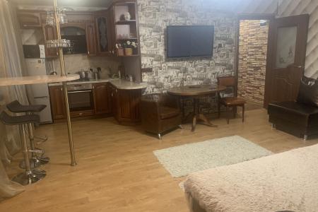 Двухкомнатная  квартира возле парковой зоны