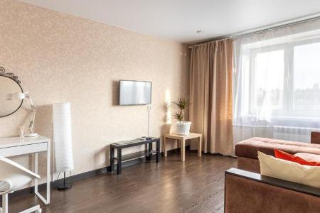 Толстой Пушкинская