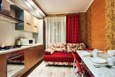 3-комнатная Степная 100