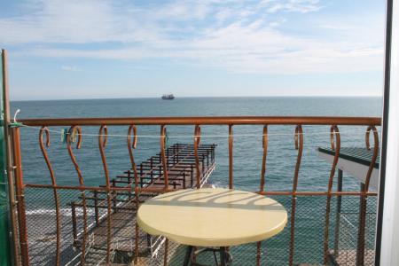 1 комнатная в центре Ялты у моря!