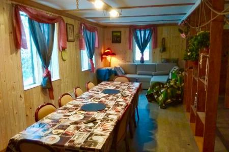 Коттедж с башней и сауной