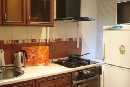 Двухкомнатная квартира на пл. Ленина