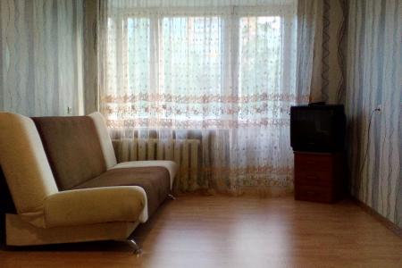 Сдам 1-комнатную посуточно