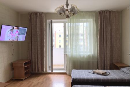 Однокомнатная квартира посуточно рядом с ТЦ «Казачий»