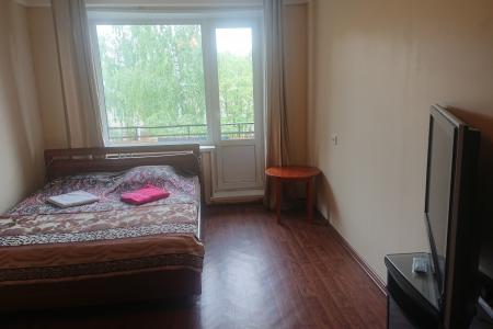 Уютная квартира у метро Звездная