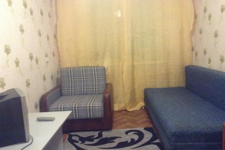 Гостинка недалеко от предмостной, ул.Королева