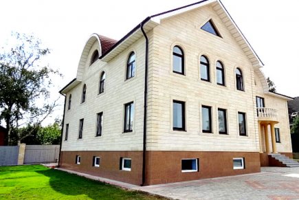 Шикарный особняк по Каширскому шоссе с большим банетным залом на 90 человек