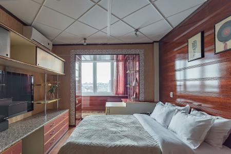 ЯРКАЯ КВАРТИРА У МЕТРО СТРЕЛКА