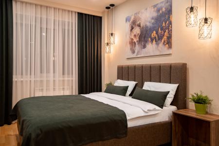 "Лес".  Уютные и недорогие апартаменты