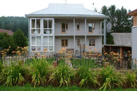 Коттедж посуточно в октябрьском районе