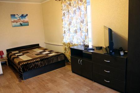 1- Комн. квартира Ж/Д Вокзал, Центр.