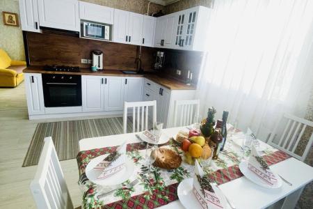 Сдам тёплый дом с баней.