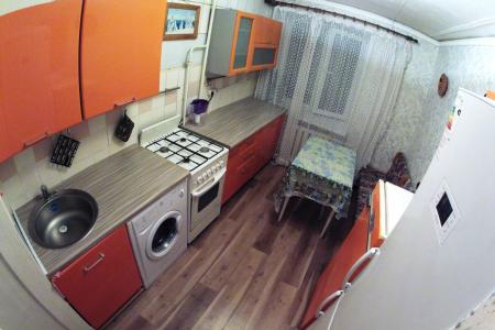 Чистая, ухоженная, теплая 2-к квартира в самом центре города, с видом на эспланаду и Театр-Театр