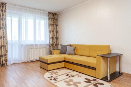 Двухкомнатная квартира в районе  центрального рынка