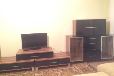 Отличная Однокомнатная квартира в районе ЦРБ