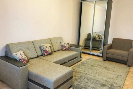 Сдается 1-комнатная квартира в районе Административного здания ООО “Газпром добыча Надым”