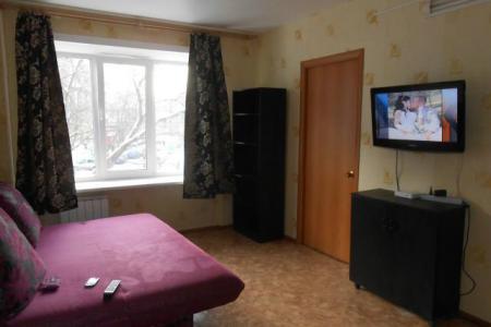 Светлая, уютная 2-к квартира на Комсомольской площади