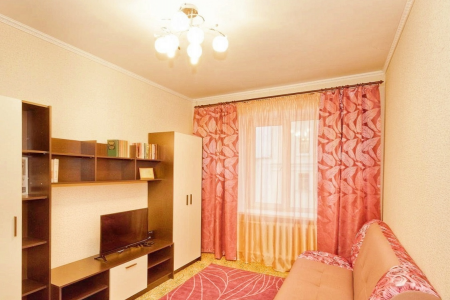 Сдаётся 1-комнатная квартира в районе бульвара Стрижова