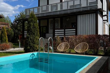 Новый год свободен!