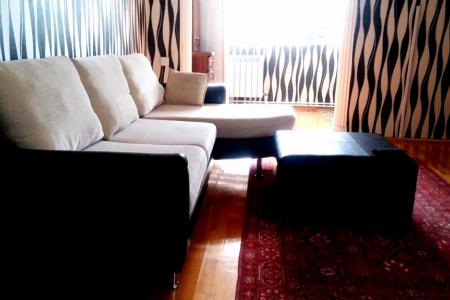 Двухкомнатная квартира возле метро Элмлер Академиасы