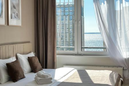 Студия с видом на Финский зaлив и Лахта Центр