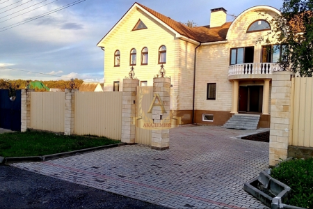 Снять коттедж 1000 м2 в 7 км от МКАД Жабкино