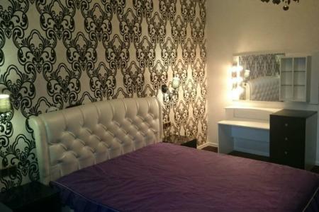 2 кв Торговый Центр "Кристалл"