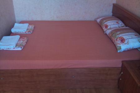 ПОСУТОЧНО 1-комн.кв,С/З,Кулакова