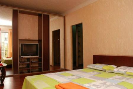 Однокомнатная квартира возле военной части на ост. Тухачевского