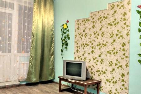 1-квартира рядом с краевой детской болницей на 7этаже