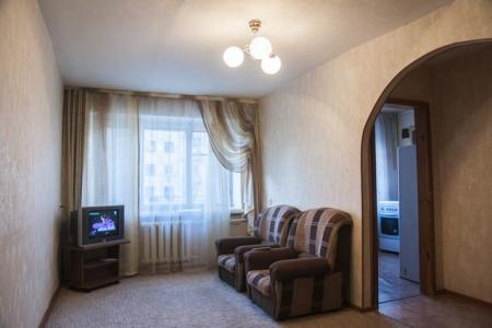 2-комнатная квартира,Октябрьскийпр-кт д.90