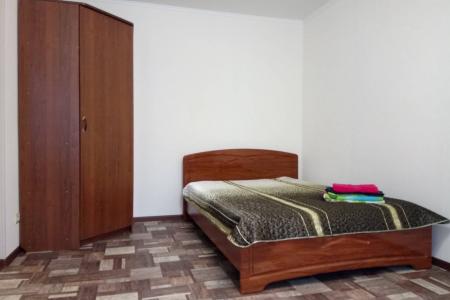 Однокомнатная квартира в Центре города (район Швейной фабрики, 2-е остановки от Вокзала)