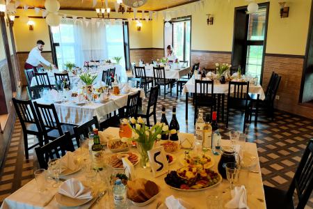 Свадьба на берегу большого водоёма на участке 140 сот. До 40 гостей на ночь