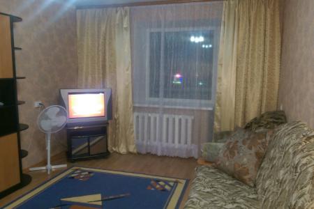 Двухкомнатная квартира в студенческом городке (северный)