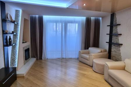 Современная 4-комн. в 10 мин пешком до МВДЦ Сибирь