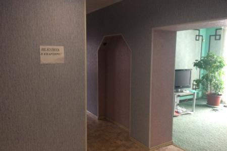 Сдам двухкомнатную квартиру в Ленинске-Кузнецком посуточно и на часы