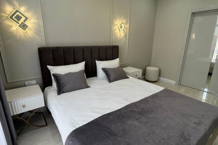 Апартаменты в новостройке класса Люкс