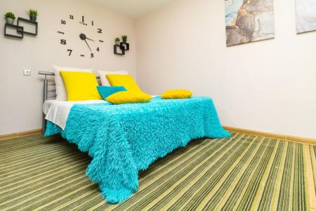 Уютная квартира "Новиковъ Дворик"