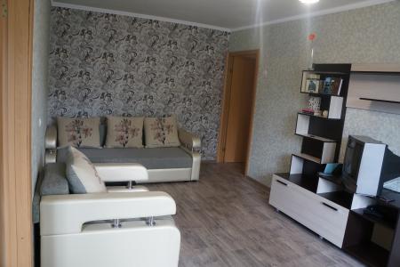 Трехкомнатная квартира в центре Города