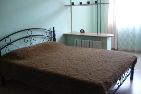 Однокомнатная в 100 метрах от моря