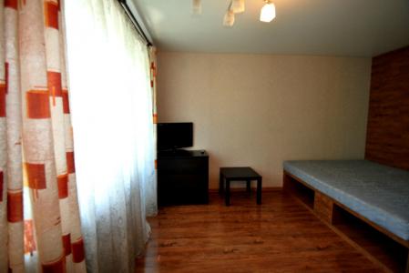 Кухня студия Строителей 23-а корпус 2 (Вокзал,кинотеатр &laquo;Мир&raquo;)