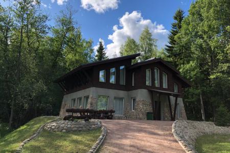 Коттедж с пятью спальнями