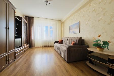 2х. ком.квартира в Центре на Островского.56-УИГА.Глаз.центр